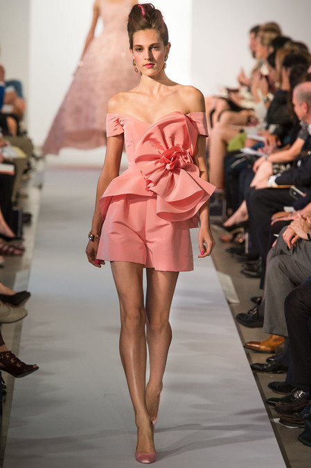 Гардероб наших леді в колекціях fashion дизайнерів - Страница 4 838a050f762d3b87f6756735e00701f5